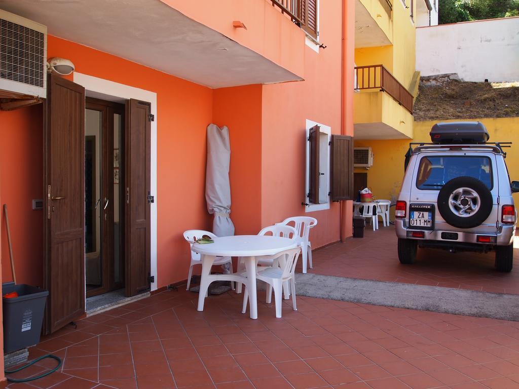 Bellavista Apartment *